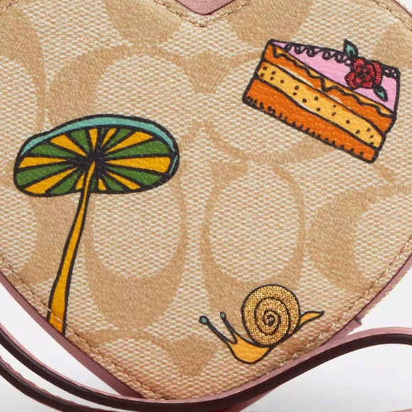 NWT Coach X Observed Heart Shape Small Coin Case Wristlet CU405 LT KHAKI LT PINK - Picture 2 of 6